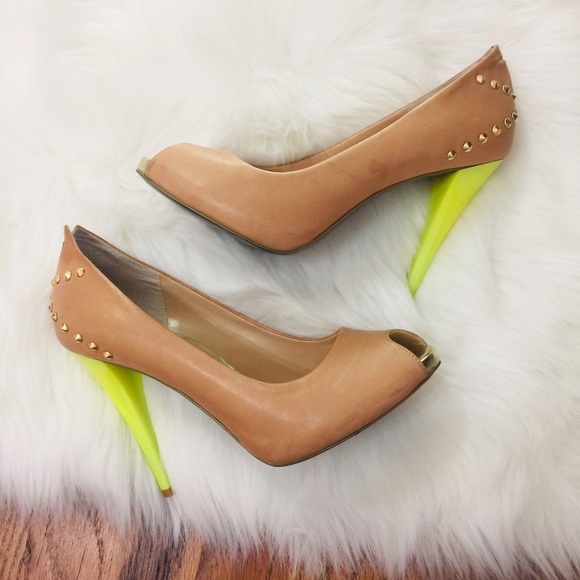 Donald J. Pliner Shoes - Donald J. Pliner Tan Leather Stud Peep Toe Heels